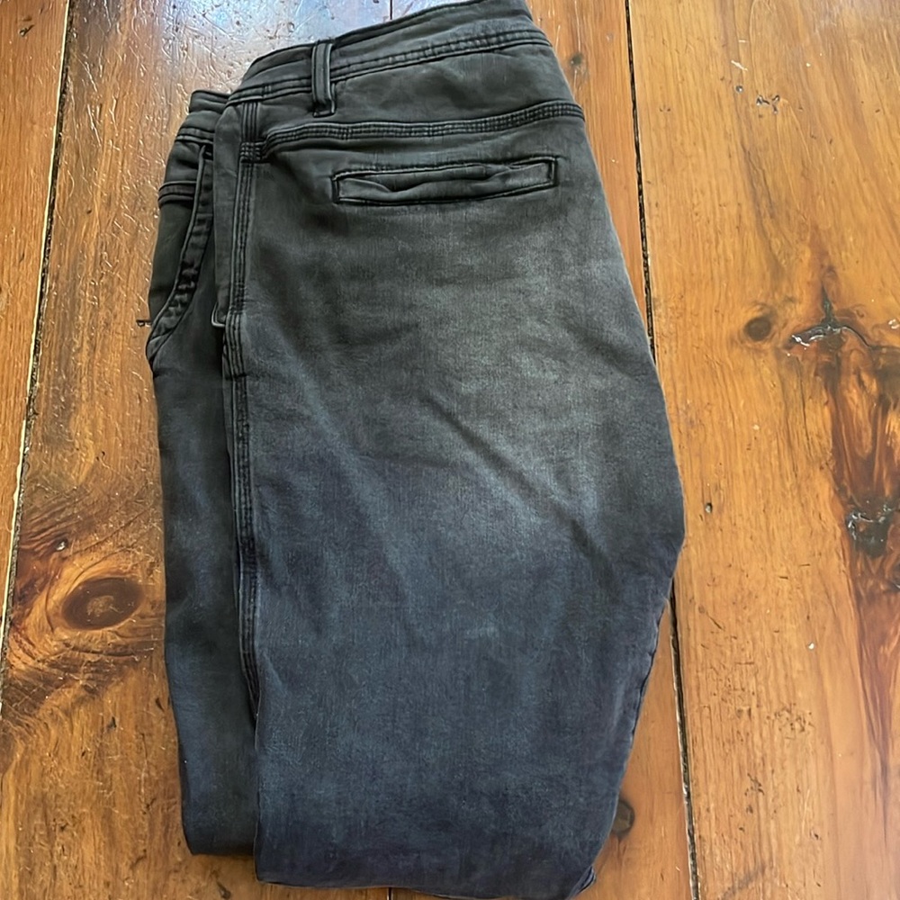Youngla black joggers size 32